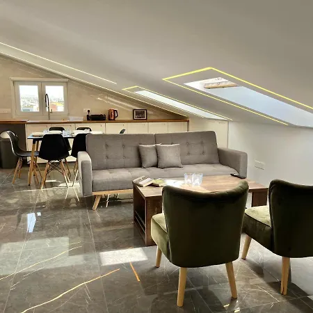 Trendy Loft Nyaraló Limassol